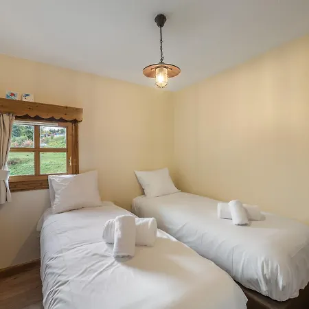 A Le Praz Avec Wifi Et Parking - Fr-1-568-26 Courchevel