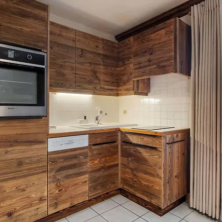Apartment A Le Praz Avec Wifi Et Parking Courchevel